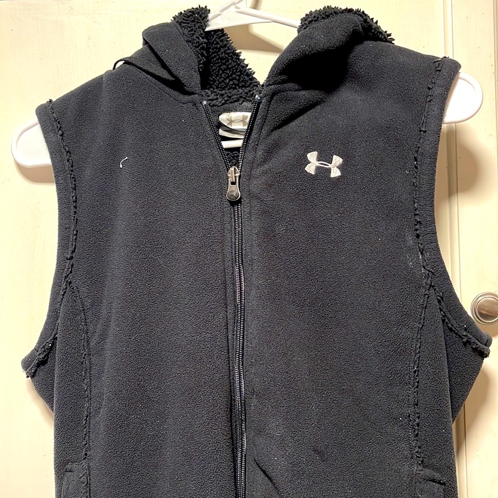 Under armor mens vest